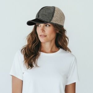 XOB Soft Visor Ball Cap Unisex OS Gray Cream Wool Berber Fleece EUC